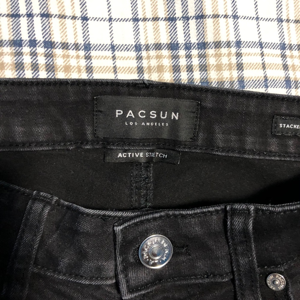 PACSUN BLACK WASHED STRETCH  (MENS)